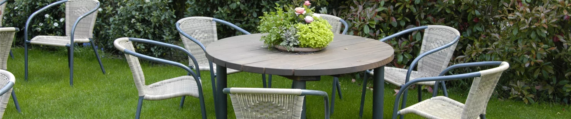 Sitzgruppe im Garten Sitzgruppe im Garten